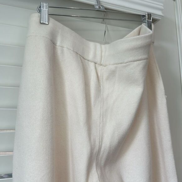 Chico’s Zenergy Cashmere pants - Picture 7 of 8